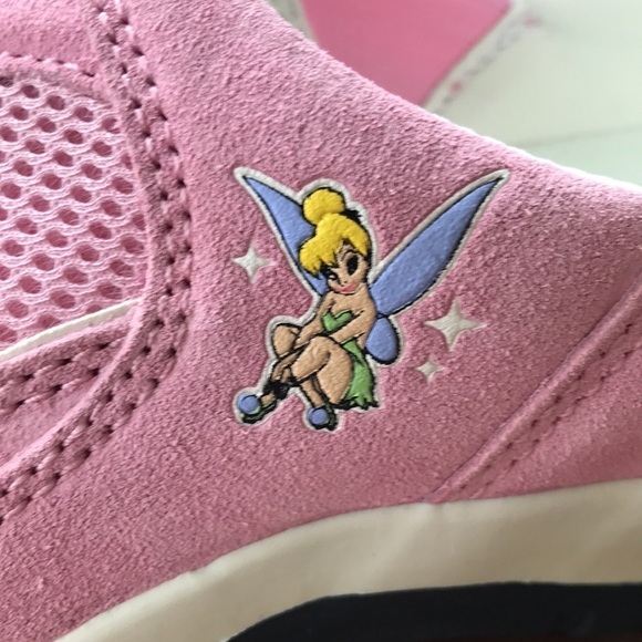 NWT DISNEY TINKERBELL Slip On Shoes Womens SIZE 5 US PINK/WHITE. Tink novelty - Picture 4 of 8